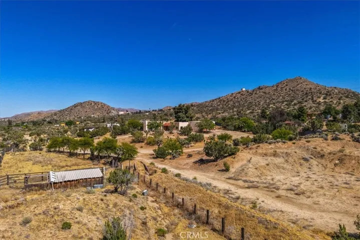 55183 Cooper Lane, Yucca Valley, California 92284