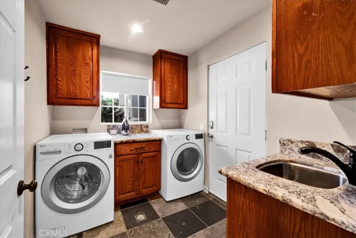 55183 Cooper Lane, Yucca Valley, California 92284