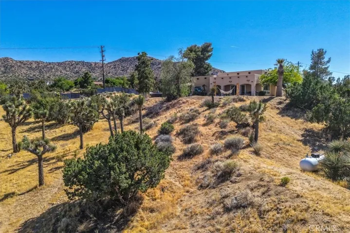 55183 Cooper Lane, Yucca Valley, California 92284