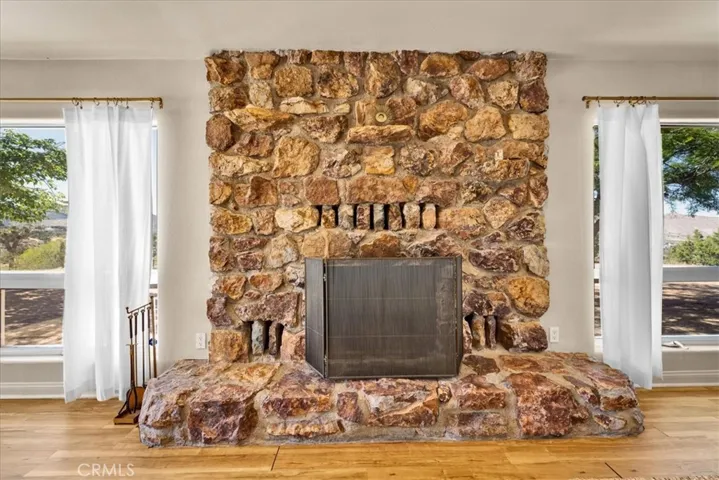 55183 Cooper Lane, Yucca Valley, California 92284
