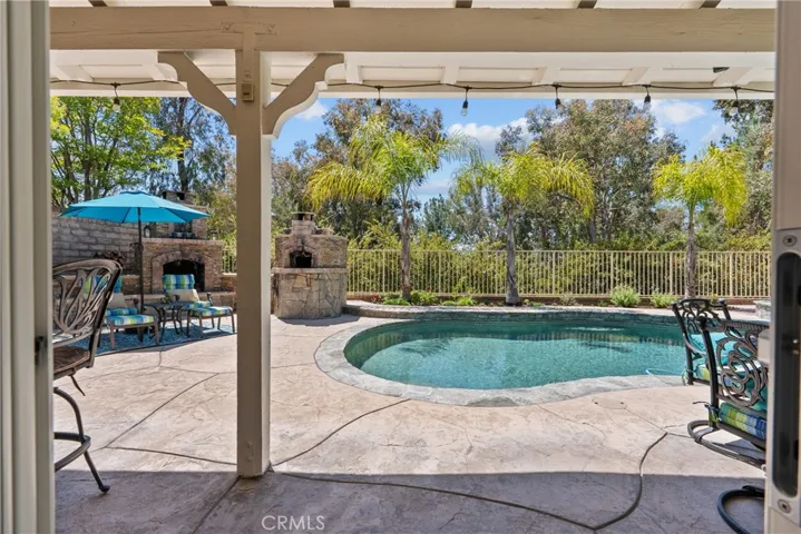 23258 Savory, Valencia, California 91354