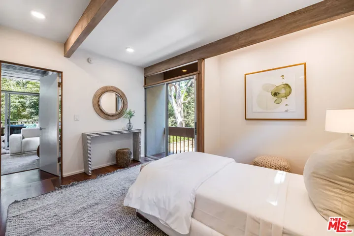 Guest/Maid's Bedroom Main Hous