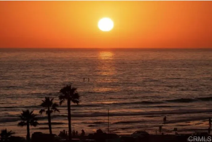 1974 Manchester Avenue, Cardiff By The Sea, California 92007