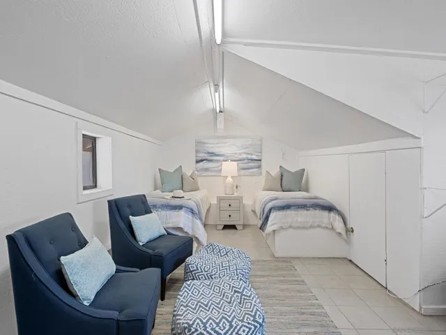 , La Jolla, California 92037