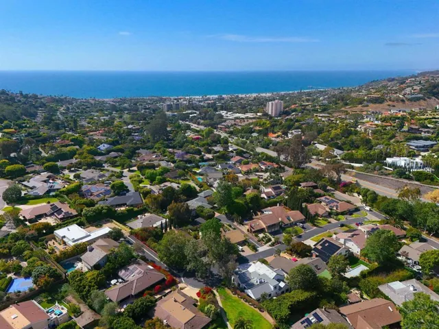 , La Jolla, California 92037