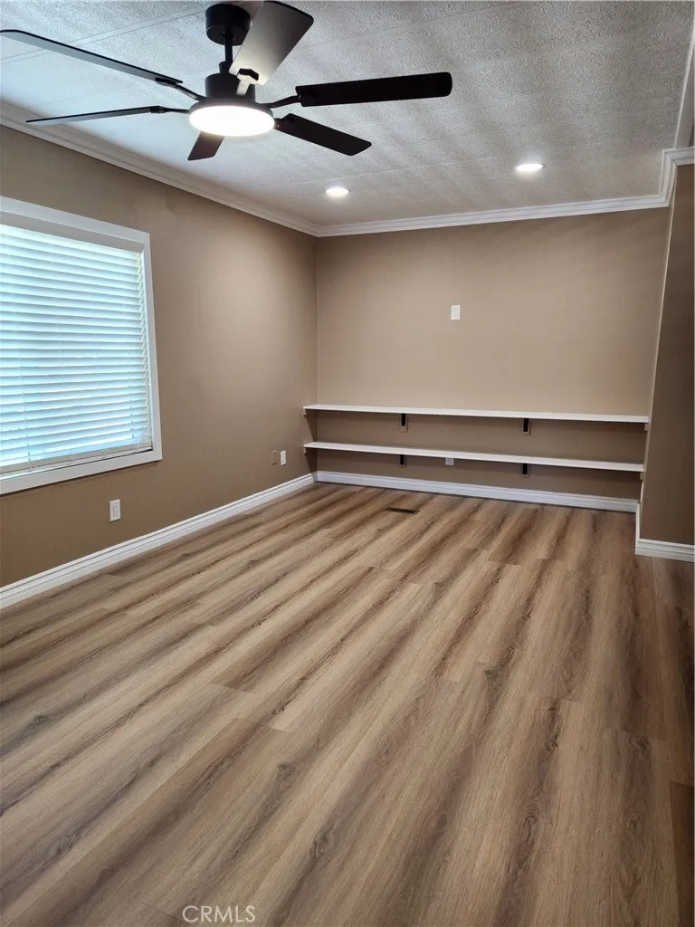 Entertainment / family room