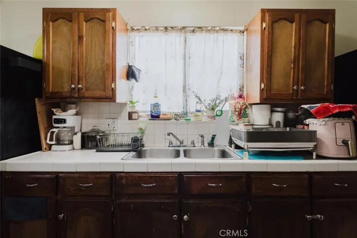 45437 Andale Avenue, Lancaster, California 93535