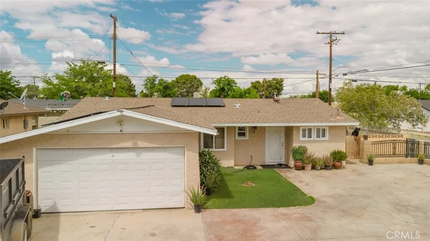 45437 Andale Avenue, Lancaster, California 93535