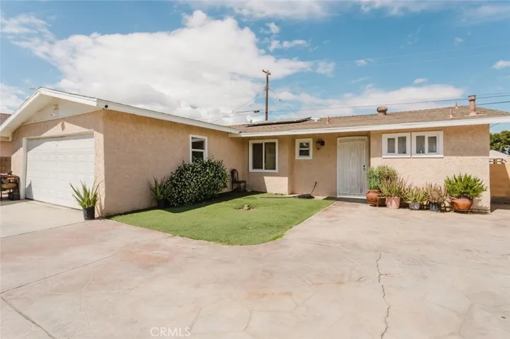 45437 Andale Avenue, Lancaster, California 93535