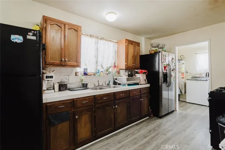 45437 Andale Avenue, Lancaster, California 93535