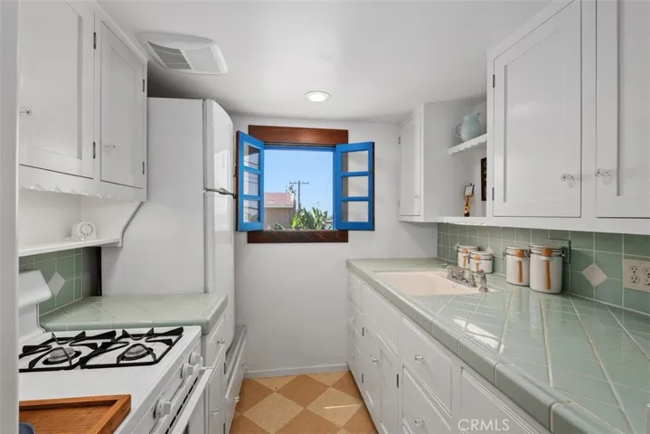 140 Avenida Miramar, San Clemente, California 92672
