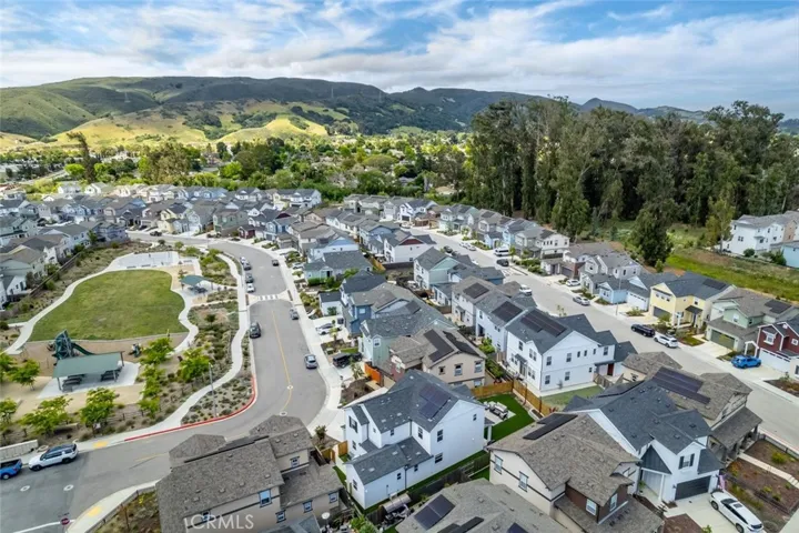 946 Parkview, San Luis Obispo, California 93405