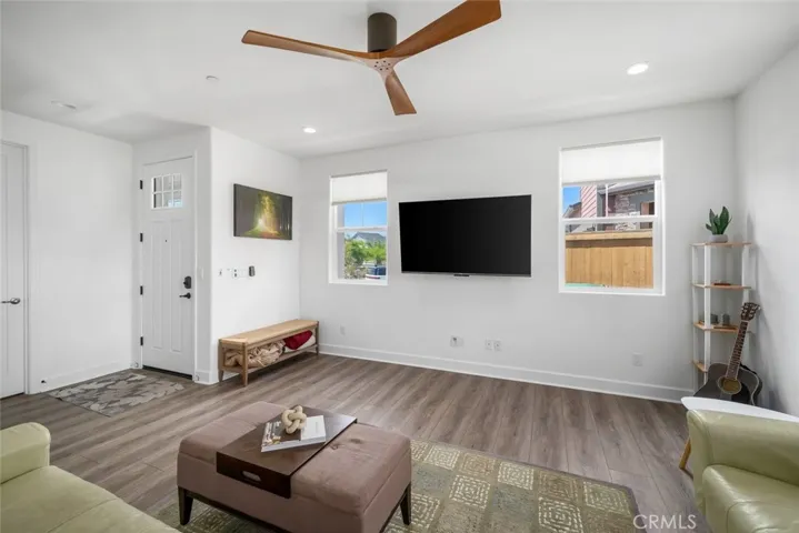 946 Parkview, San Luis Obispo, California 93405