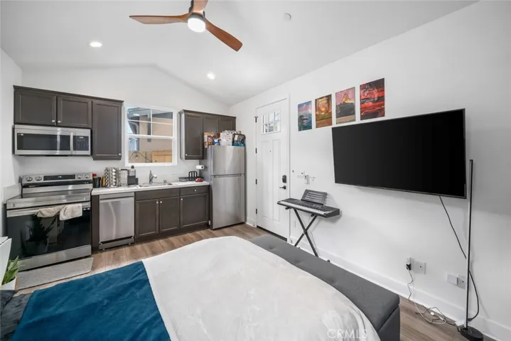 946 Parkview, San Luis Obispo, California 93405