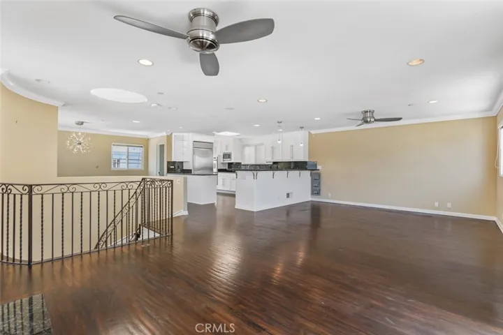 209 Crest, Manhattan Beach, California 90266