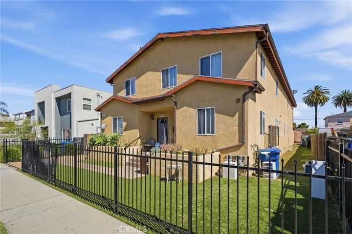 Large duplex - Each unit includes 5 bedrooms and 3 baths.