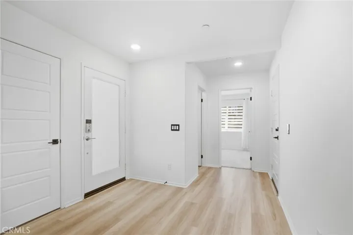 32806 Crown Point, Lake Elsinore, California 92530