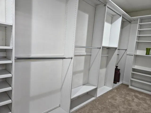 closet1