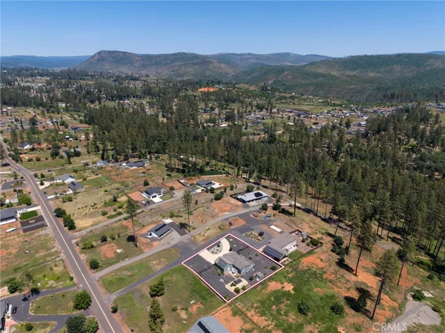 1674 Flicker, Paradise, California 95969