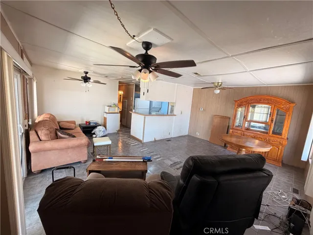 999 S Santa Fe Avenue 73, San Jacinto, California 92583
