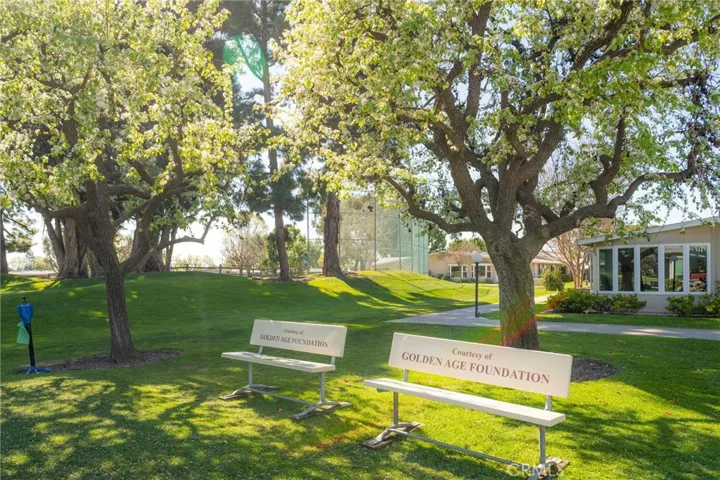 1681 Tam O Shanter Road M12 10h, Seal Beach, California 90740