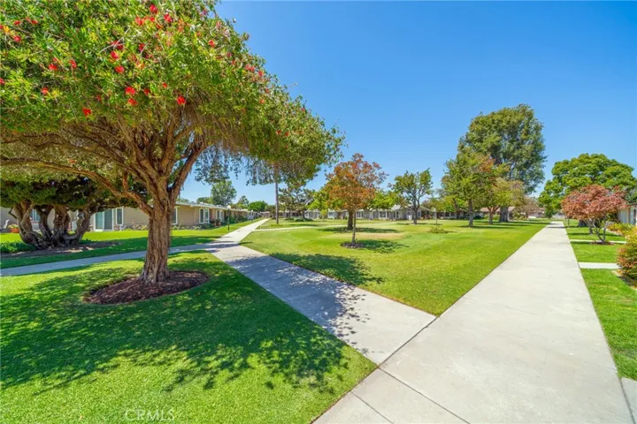 1681 Tam O Shanter Road M12 10h, Seal Beach, California 90740