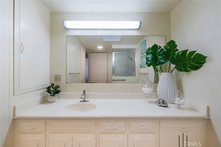 1681 Tam O Shanter Road M12 10h, Seal Beach, California 90740