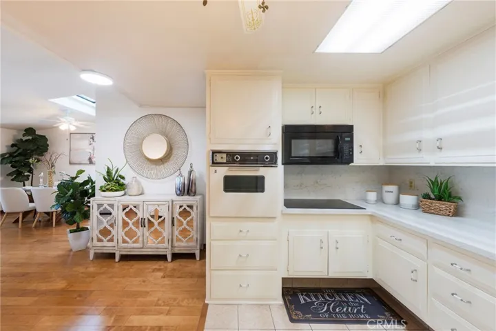 1681 Tam O Shanter Road M12 10h, Seal Beach, California 90740