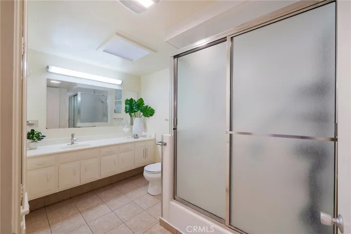 1681 Tam O Shanter Road M12 10h, Seal Beach, California 90740
