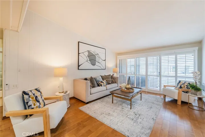 1681 Tam O Shanter Road M12 10h, Seal Beach, California 90740