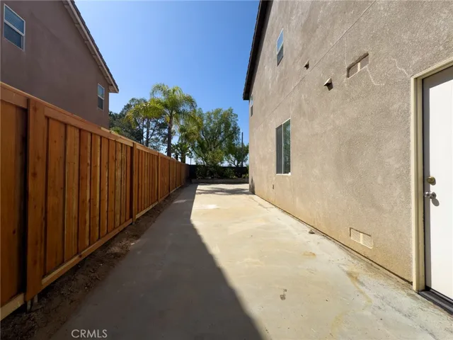 12323 Mesa Grove, Riverside, California 92503