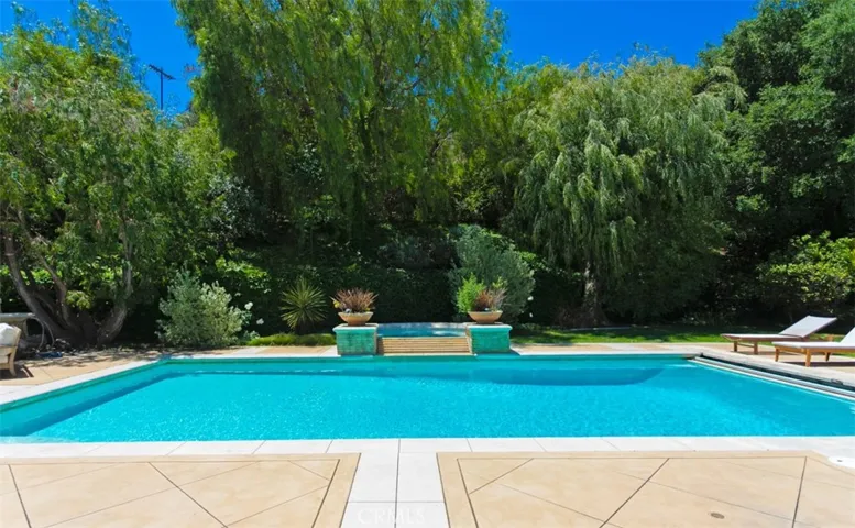 Pool has an electronic cover