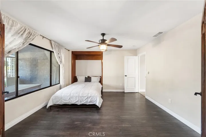 5th bedroom with murphy bed front of home