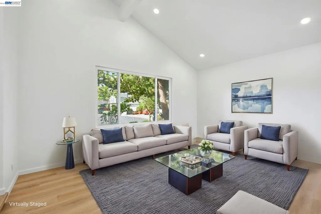 Virtually staged room