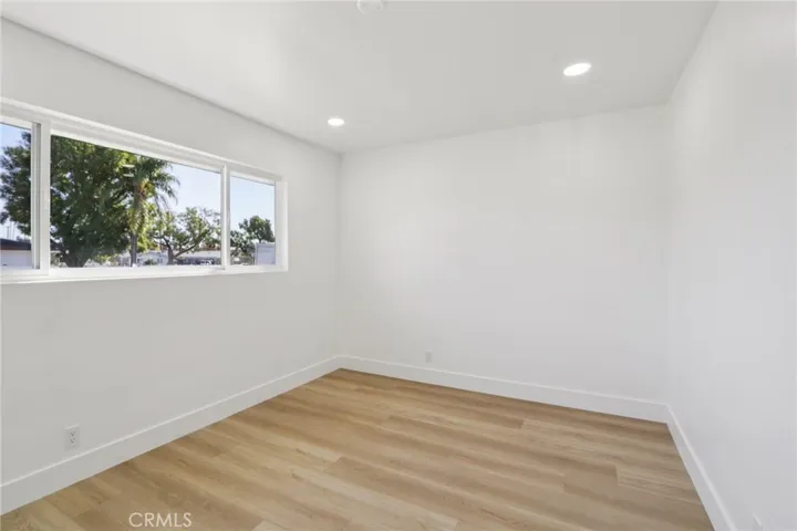 10007 Debra Avenue, Granada Hills, California 91343
