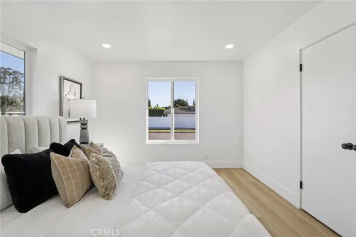 10007 Debra Avenue, Granada Hills, California 91343