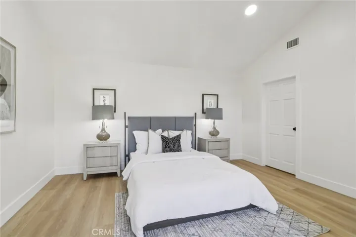 10007 Debra Avenue, Granada Hills, California 91343