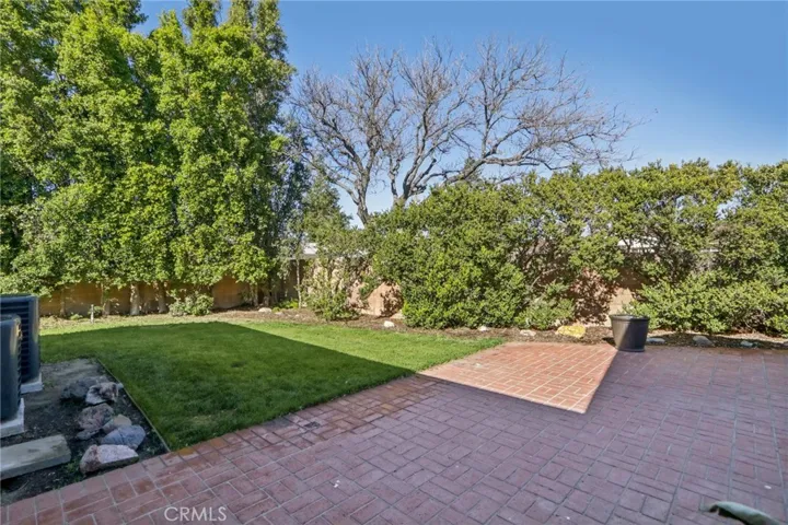 10007 Debra Avenue, Granada Hills, California 91343