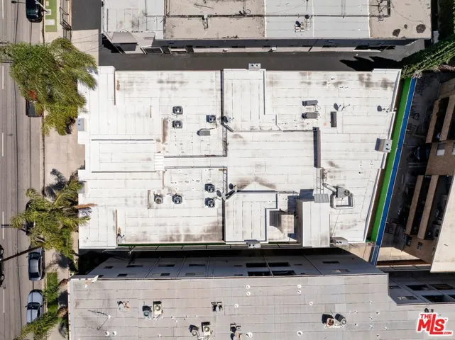Roof - 18620 Burbank
