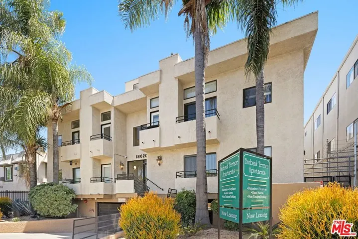 Front of Property - 18620 Burb
