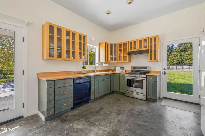 Guest House- Kitchen