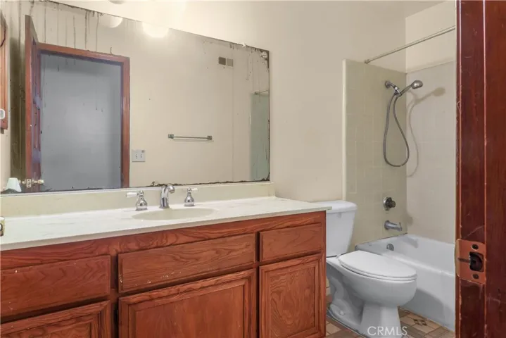 Hallway Bathroom Upstairs