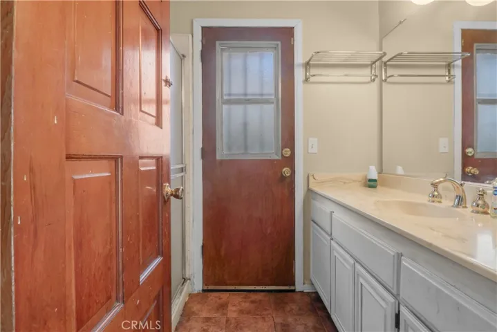Bathroom Downstairs