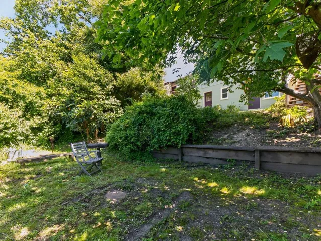Berkeley Way, Santa Cruz, California 95062