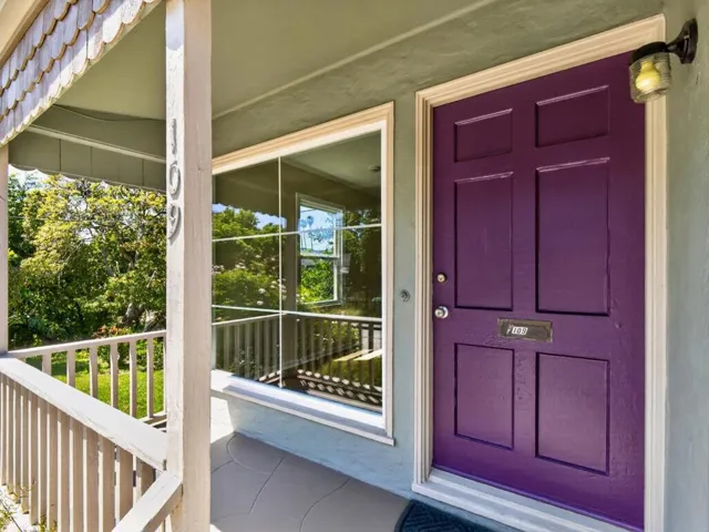 Berkeley Way, Santa Cruz, California 95062