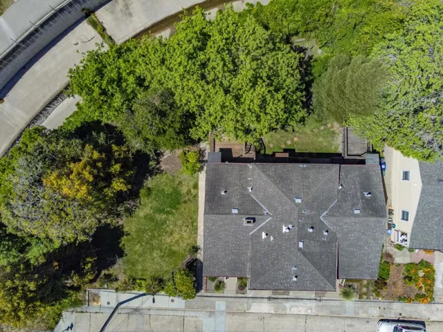 Berkeley Way, Santa Cruz, California 95062