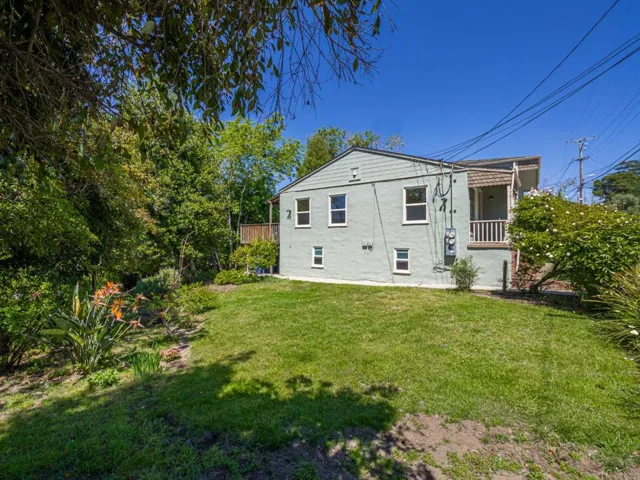 Berkeley Way, Santa Cruz, California 95062