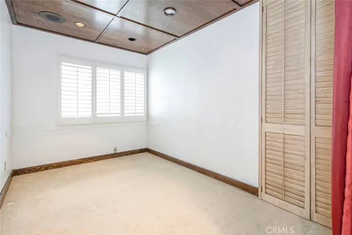 208 S Louise Street, Glendale, California 91205