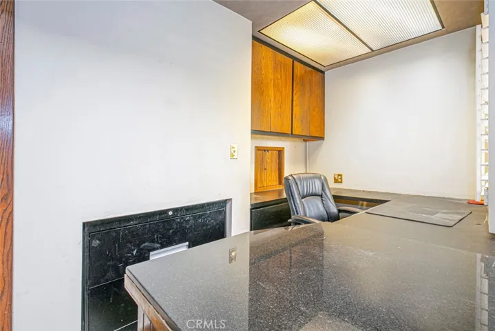 208 S Louise Street, Glendale, California 91205