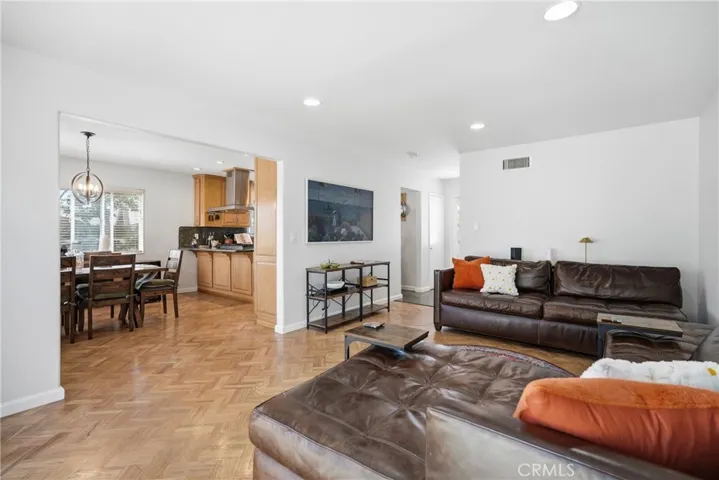 525 E 246th, Carson, California 90745